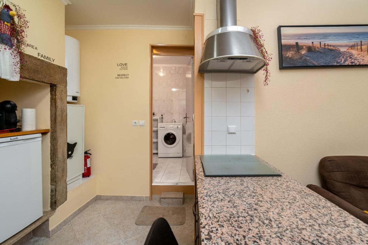Cozy One Bedroom Apt In Historic Location - Carmo Lisboa Exterior foto