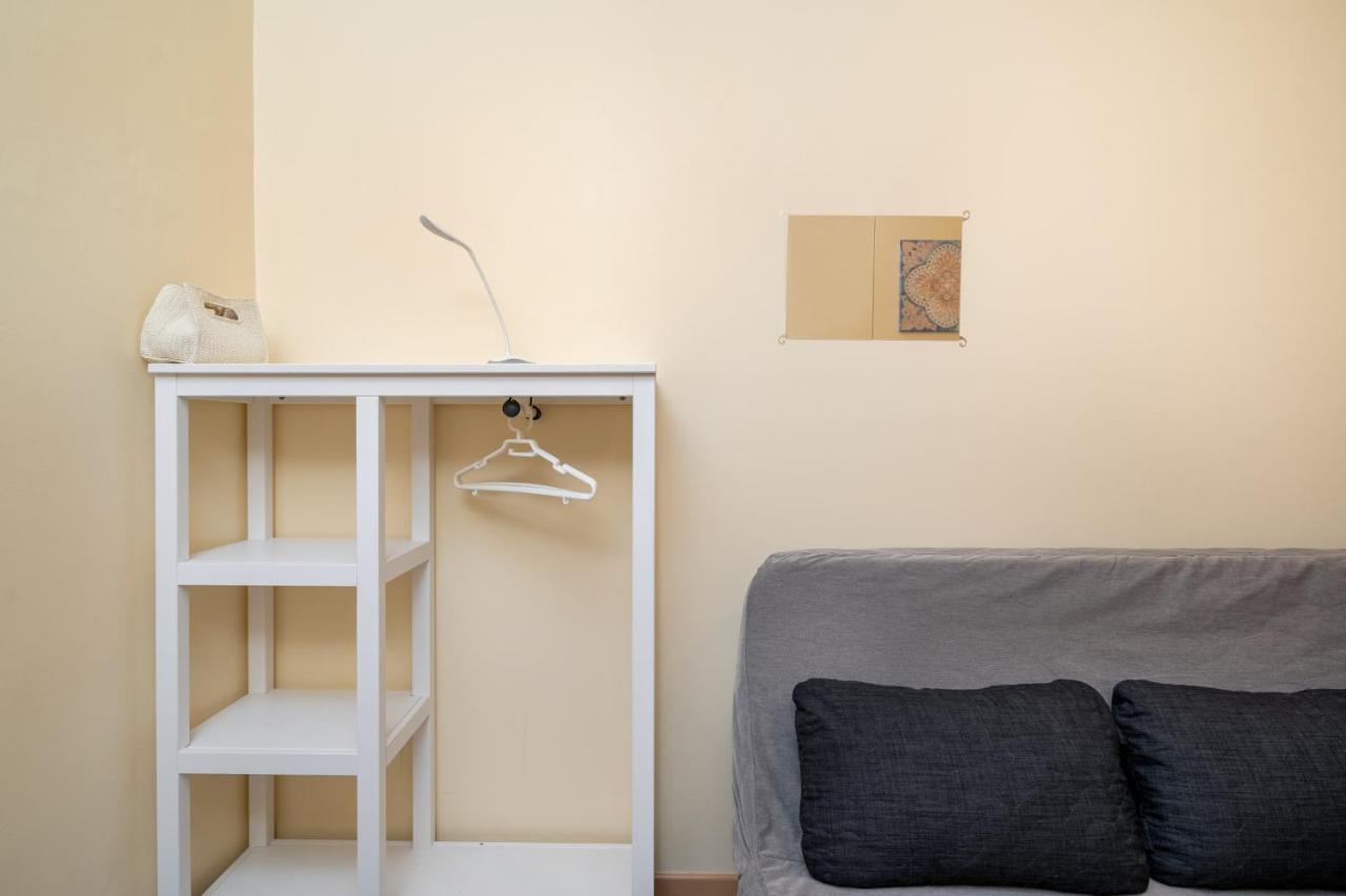 Cozy One Bedroom Apt In Historic Location - Carmo Lisboa Exterior foto